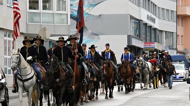 Memoriál generála Custera v ulicích Benešova.