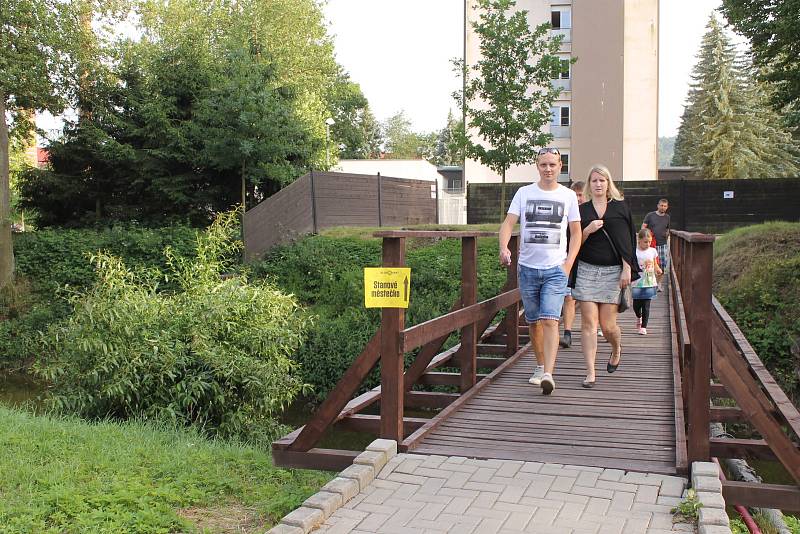 Slunovrat zahájil Miro Šmajda s Františkem Nedvědem