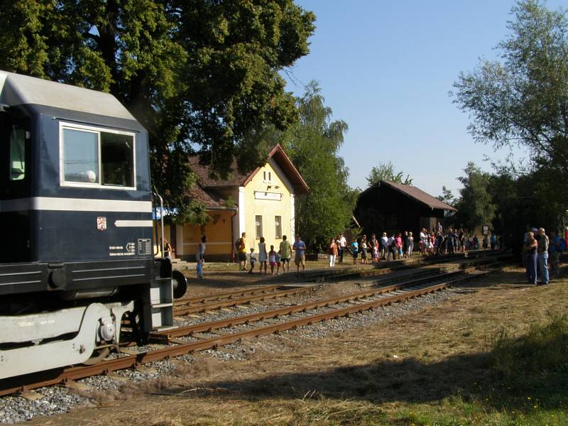 Historické vlaky na Sedlčance.