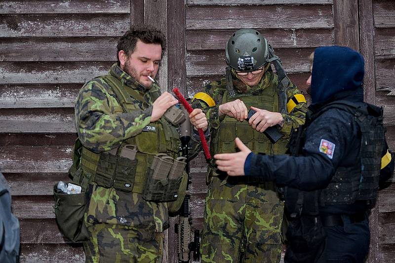 Ze druhého dílu paintballové bitvy Stalingrad v Benešově na vrchu Kavčák.