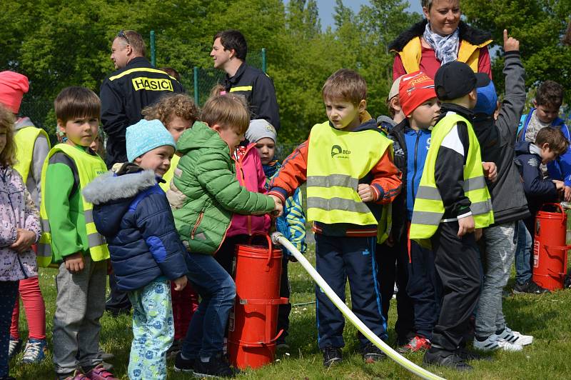 K oslavě svátku svého patrona, sv. Floriána, hasiči připravili dny otevřených vrat.