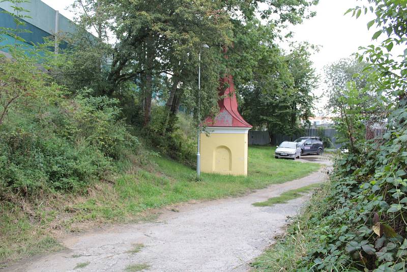 Průchuody pod benešovskými dopravními náspy v Benešově.