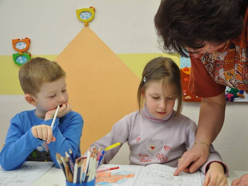 Zápisy do prvních tříd v Benešově startují.