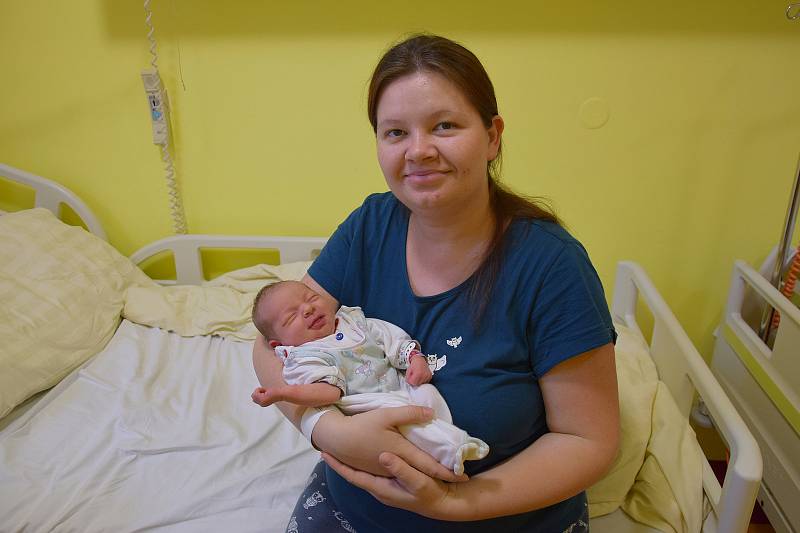 Viola Zlámalová se manželům Monice a Martinovi narodila v benešovské nemocnici 7. ledna 2022 ve 12.14 hodin, vážila 2910 gramů. Doma v Benešově na ni čekala sestřička Nela (3,5).