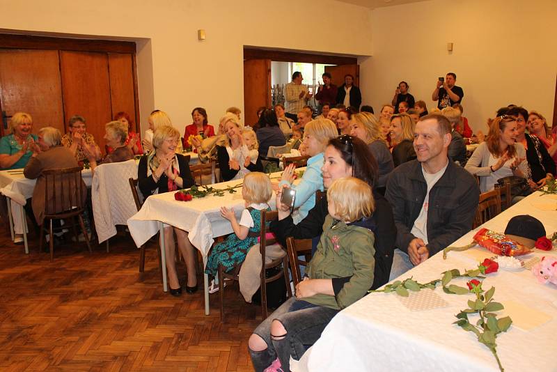 Oslavy MDŽ, což ale není zkratka klasického svátku, nýbrž Maršovického dne žen, měli v Maršovicích už podruhé.