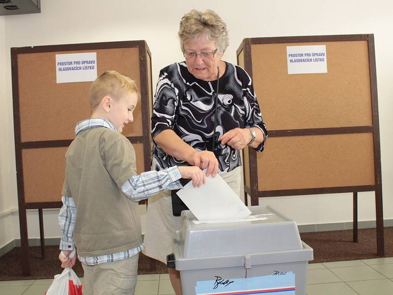 Druhé kolo senátních voleb senátního obvodu 41.Benešovský volební okrsek číslo 4.