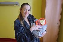 Natálie Jasanová se Lucii a Jakubovi narodila v benešovské nemocnici 19. května v 17.02 hodin, vážila 2040 gramů. Rodina bydlí v Nazdicích.