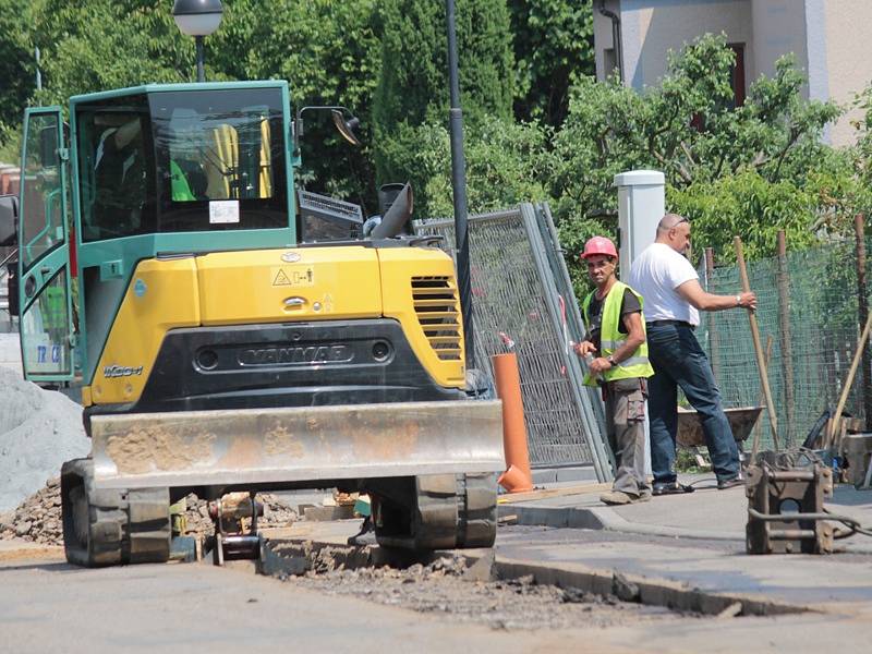 K poruše plynového potrubí došlo v neděli 7. června po tři čtvrtě na jedenáct. V 11.25 mohl být v oblasti opět zapnutý elektrický proud. 