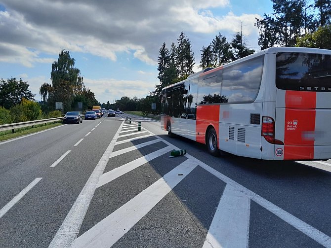 Nehoda autobusu u Benešova 14. září 2023