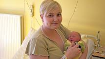 Karolína Spurná a Jan Spurný z Vlašimi jsou od 21. dubna šťastnými rodiči své prvorozené dcerky Karolínky. Ta se narodila v ranních hodinách v 8:22 s váhou 2 440 g.