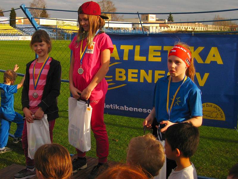 Atletický trojboj přípravek v Benešově.