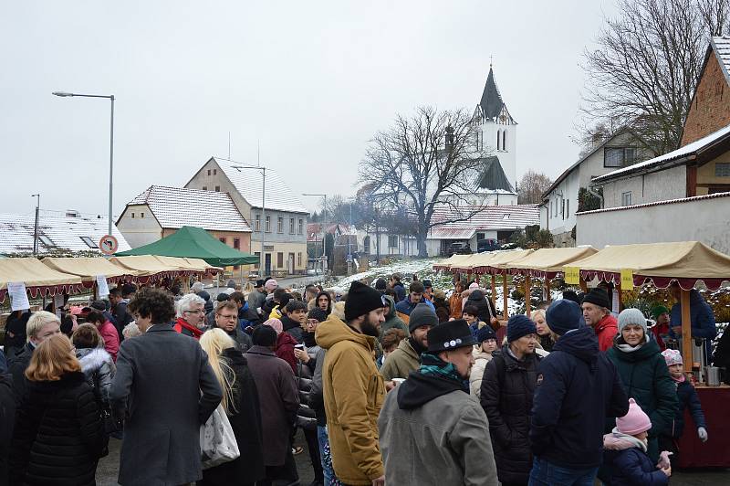 Vánoční trh v Trhovém Štěpánově.