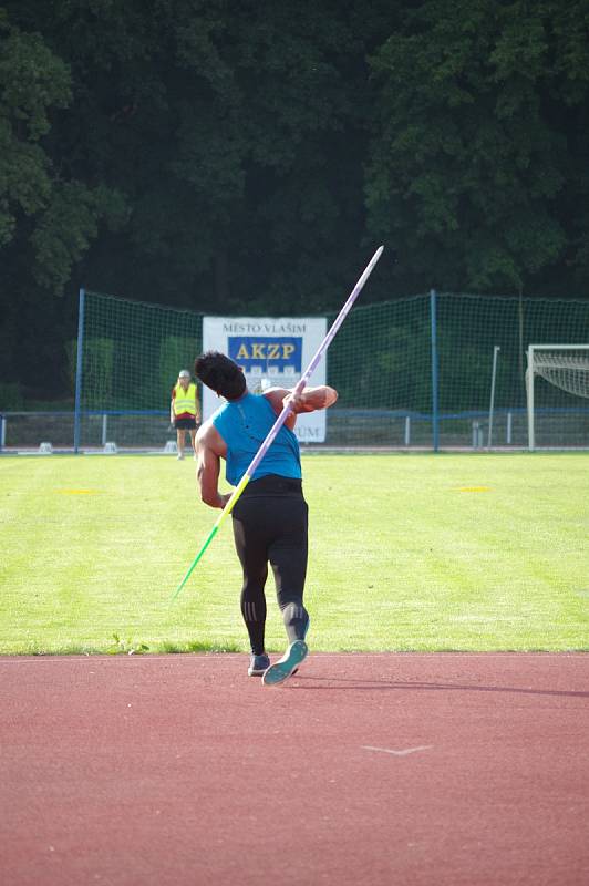 Z mezinárodních atletických závodů Podblanická tretra ve Vlašimi.