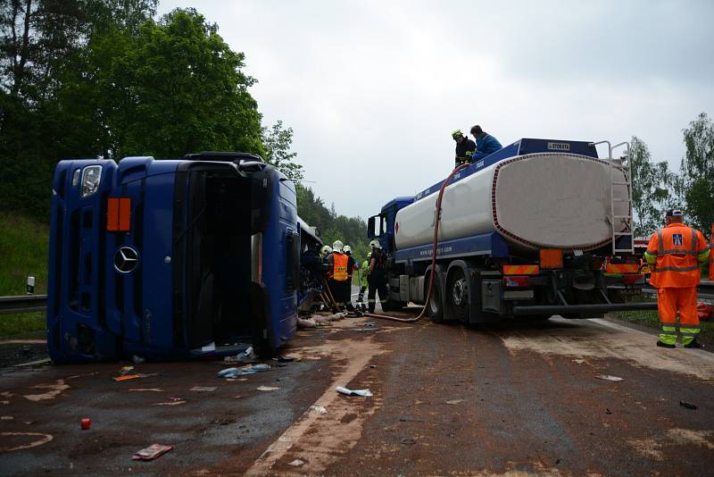 Tragická nehoda ochromila provoz na brněnské dálnici u Hrusic