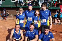Běžci Benešovského běžeckého klubu slavili ve Zruči na štafetovém maratonu třetí místo. 