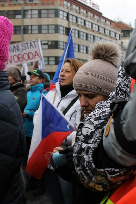 Demonstrace na Václavském náměstí v Praze 9. ledna 2022.