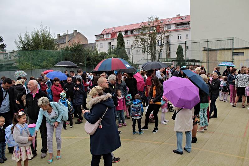 Ze zahájení školního roku 2020/2021 na Základní škole Jiráskova v Benešově.