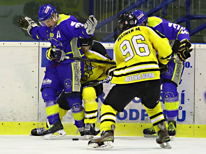 Krajská liga hokeje Kutná Hora - Benešov 1:7.