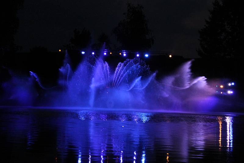 Ratněřickou fontánu letos navštívilo přes 2700 lidí.