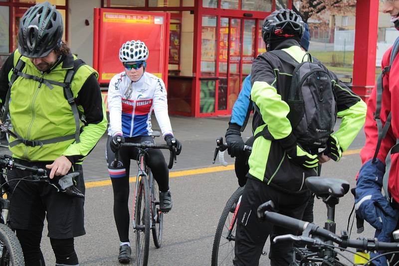 Novoroční vyjížďka benešovských cyklistů 2019.