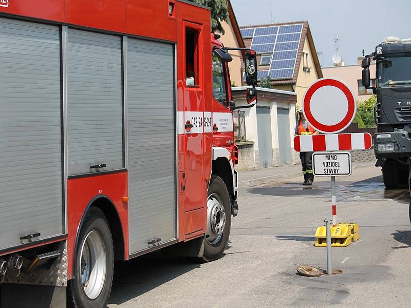 K poruše plynového potrubí došlo v neděli 7. června po tři čtvrtě na jedenáct. V 11.25 mohl být v oblasti opět zapnutý elektrický proud. 