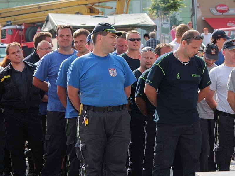 Fotostřípky ze závěru oslav 140. výročí SDH Votice.