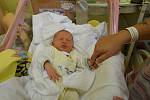 Julie Angelika Losinecká se narodila Angelice Pekárkové a Vojtěchu Losineckému v benešovské nemocnici 18. září 2021 ve 22.39 hodin, vážila 2690 gramů. Bydlištěm rodiny je Zruč nad Sázavou.