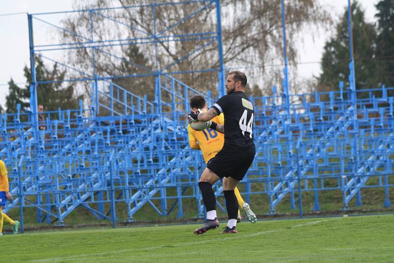 Benešov v důležitém boji o záchranu porazil Rakovník 3:1