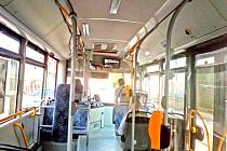 Jízdu zpožděným autobusem zvolili z Týnce do Benešova jen čtyři cestující.