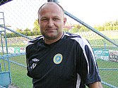 Jiří Večera, vedoucí týmu SK Benešov B, masér a zdravotník divizního áčka, zachránil život mladé dívce. 
