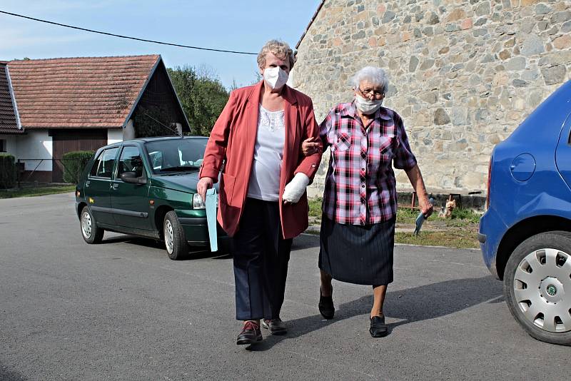 Volby do krajského zastupitelstva v Peceradech.