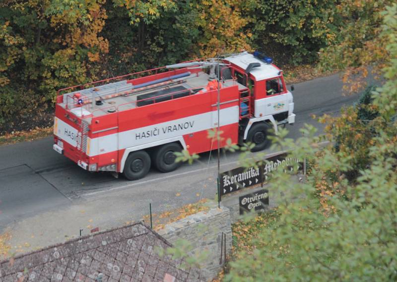 Hasičské taktické cvičení na hradu Český Šternberk.