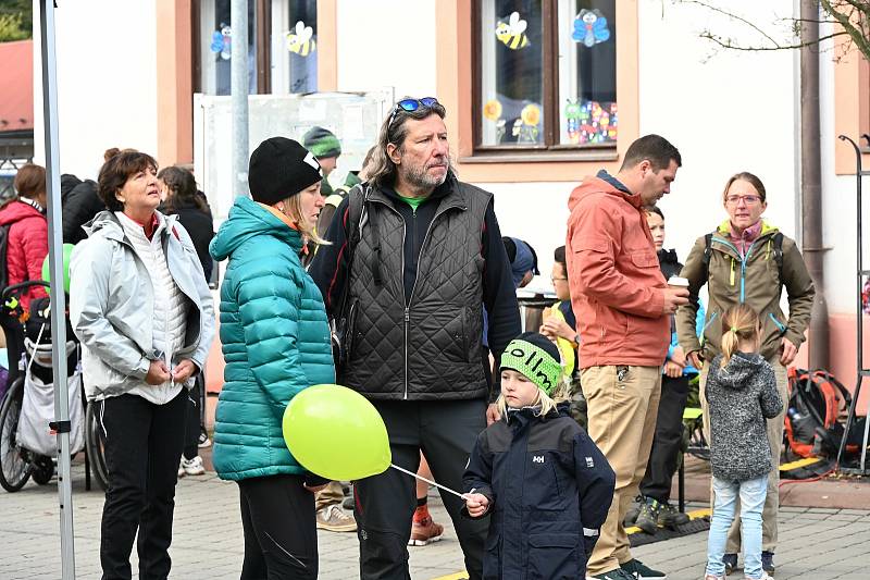 Ze 7. ročníku charitativního Běhu od nevidím do nevidím ve Stříbrné Skalici.