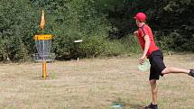 Mezinárodní turnaj v discgolfu probíhá v těchto dnech na Konopišti.