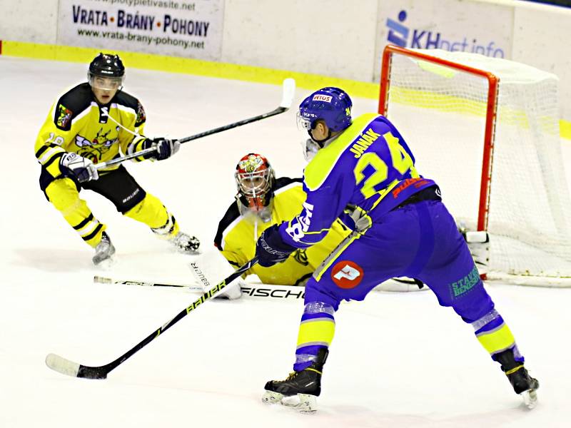 Krajská liga hokeje Kutná Hora - Benešov 1:7.