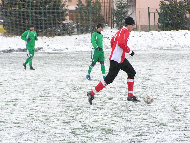 Přípravný fotbalový zápas Pyšely - ČAFC Praha 4:3.