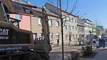 Revitalizaci Jiráskovy ulice v Benešově předchází rekonstrukce kanalizace.