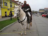 Sv. Martin přijel na bílém koni do Neveklova.