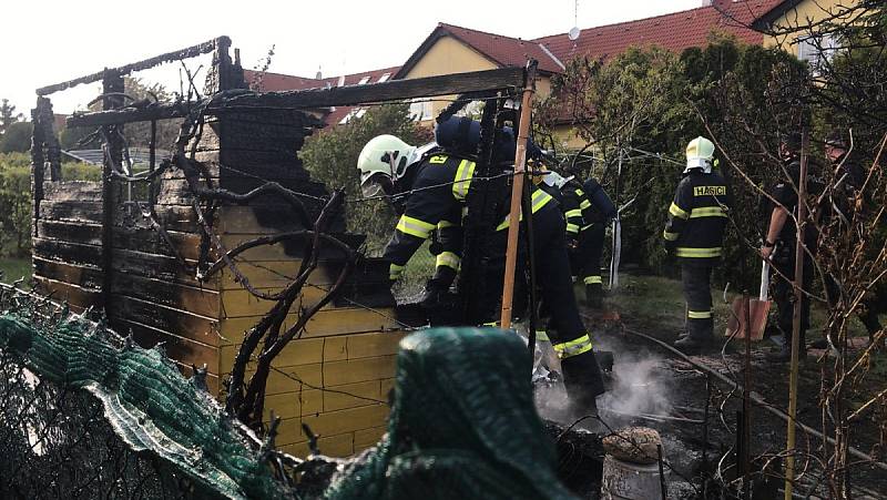 Požár zahradního domku v obci Zvole.