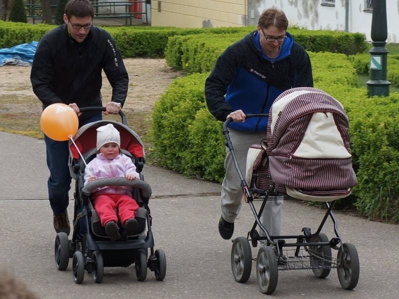 Cílem soutěže je motivovat rodiče na mateřské dovolené k pravidelnému pohybu se svými dětmi, i když jsou teprve v kočárku.