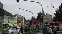 Nehoda vozidla ZZS v centru Benešova.