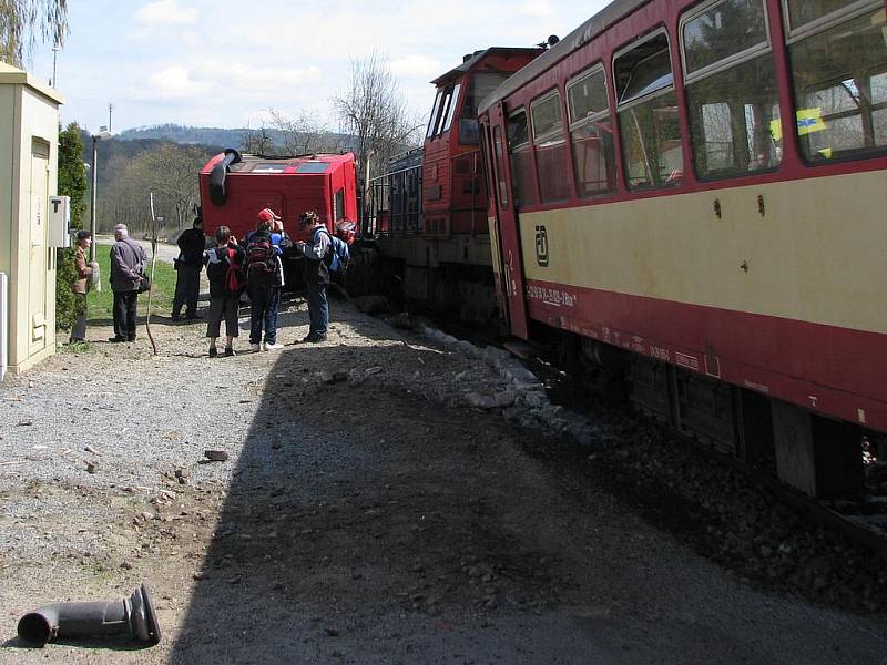 Nehoda na železničním přejezdu v Poříčí nad Sázavou