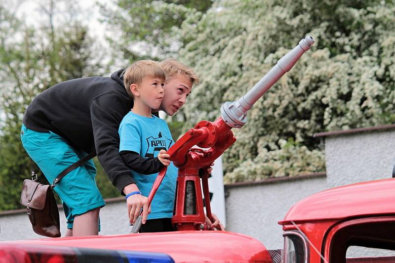 Hasičský den na Konopišti 23. května 2015.