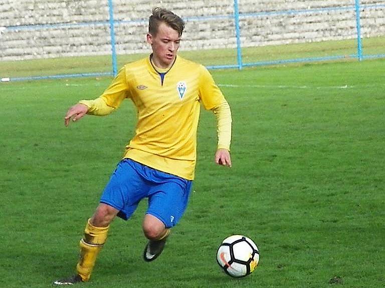 ČFL: Benešov - Dobrovice 2:0.