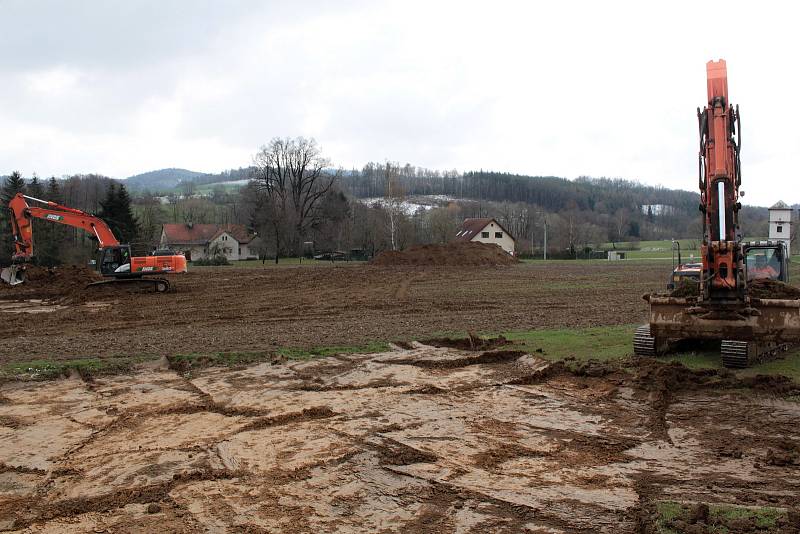 Ze zahájení výstavby obchvatu Olbramovic.