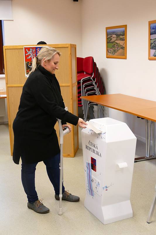 Volby ve Smilkově.