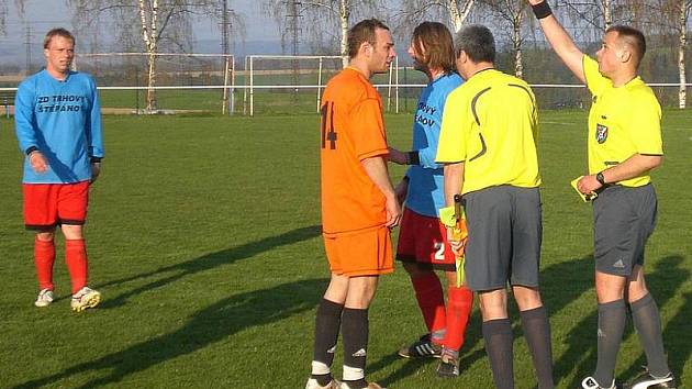 Fotbalový zápas I. B třídy Trhový Štěpánov - Libodřice 0:2.