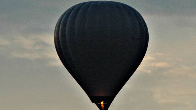 Flug Samstag Aufregung balon pád Error Zuschauer Monitor