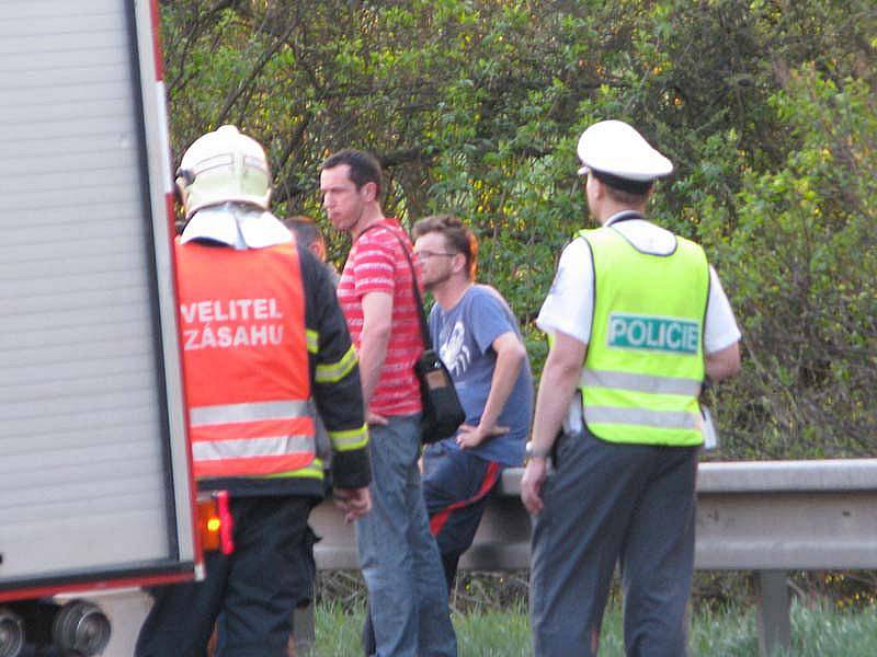 Nehoda od 16.15 hodin do večera blokovala silnici I/3 u Pyšelky.