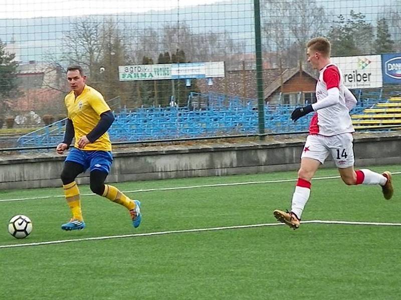 Třetiligový Benešov remizoval v přípravě s juniorkou Slavie Praha 3:3.